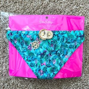 Brand New Lilly Pulitzer dog collar/bandana